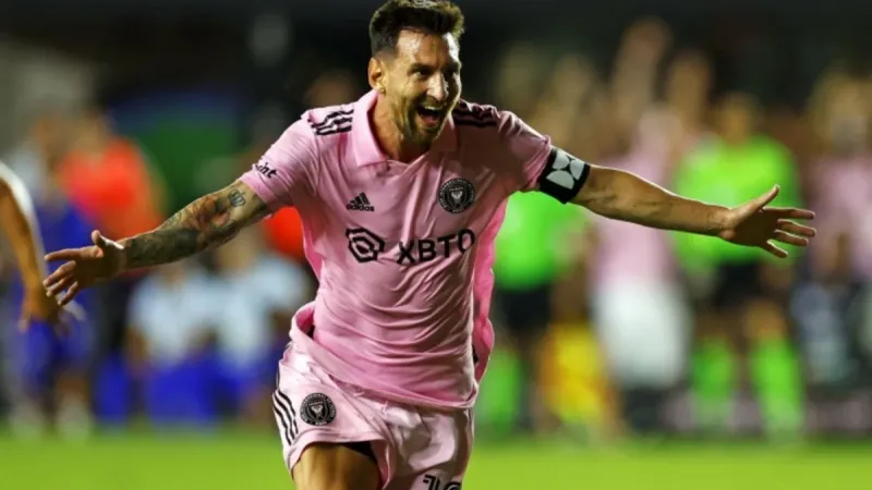 Messi dubl etdi, İnter Mayami qalib gəldi